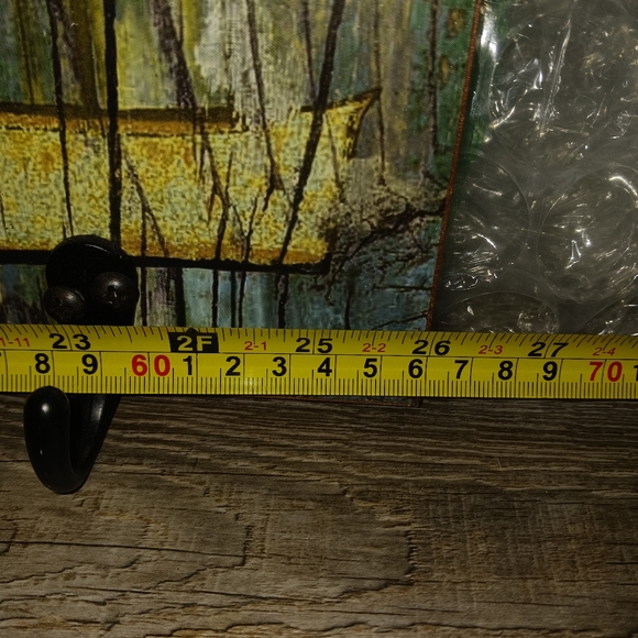 "HOME" SIGN WITH HOOKS (9"X26") - Picture 6 of 7